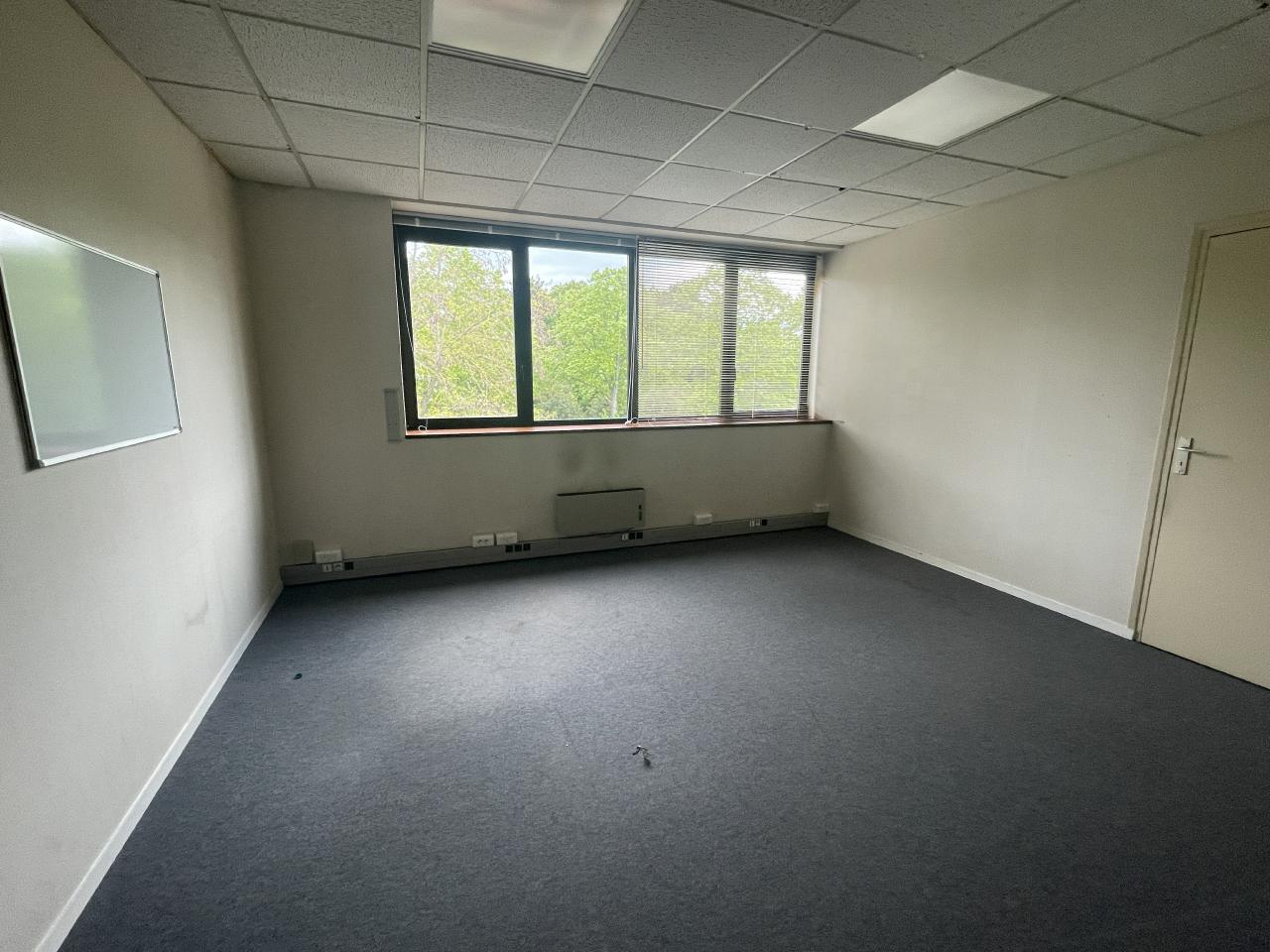 Bureau Rennes 1623m² Location bureau Rennes Ille-et-Vilaine OLBUR2311610 7
